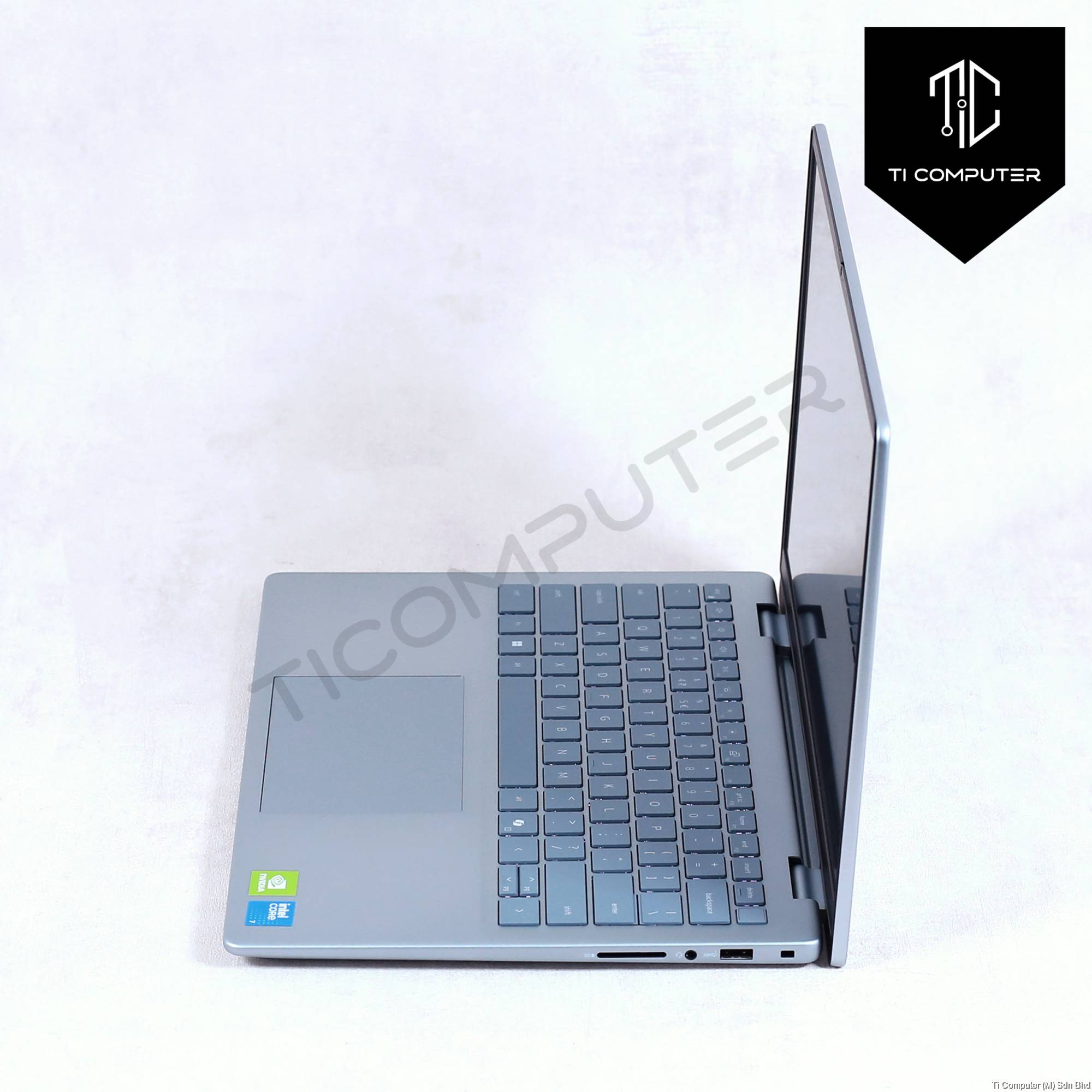 Dell Inspiron 14 5440 Intel Core 7-150U 1.8GHz 16GB DDR5 RAM 1TB