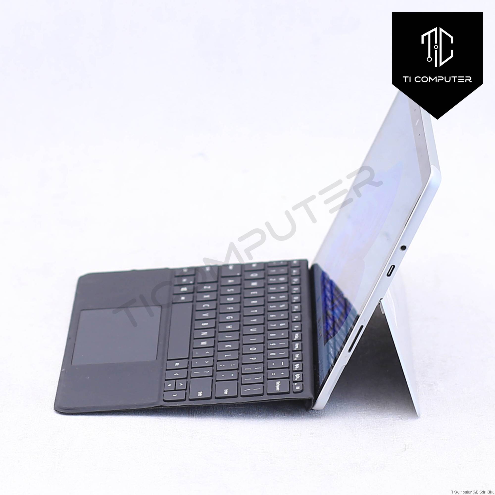 Microsoft Surface Go 2 Tablet Model 1927 Touchscreen Intel m3