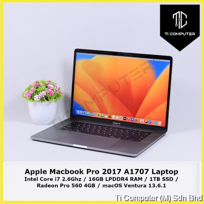 MacBook Pro 15 i7 16GB 1TB Raedon Office Apple